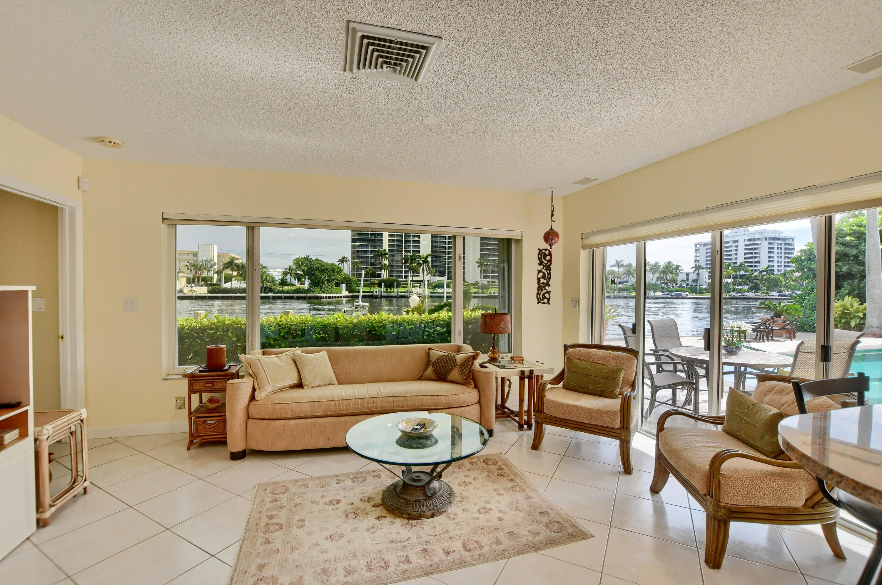 TROPIC ISLE 4TH SEC - Residential