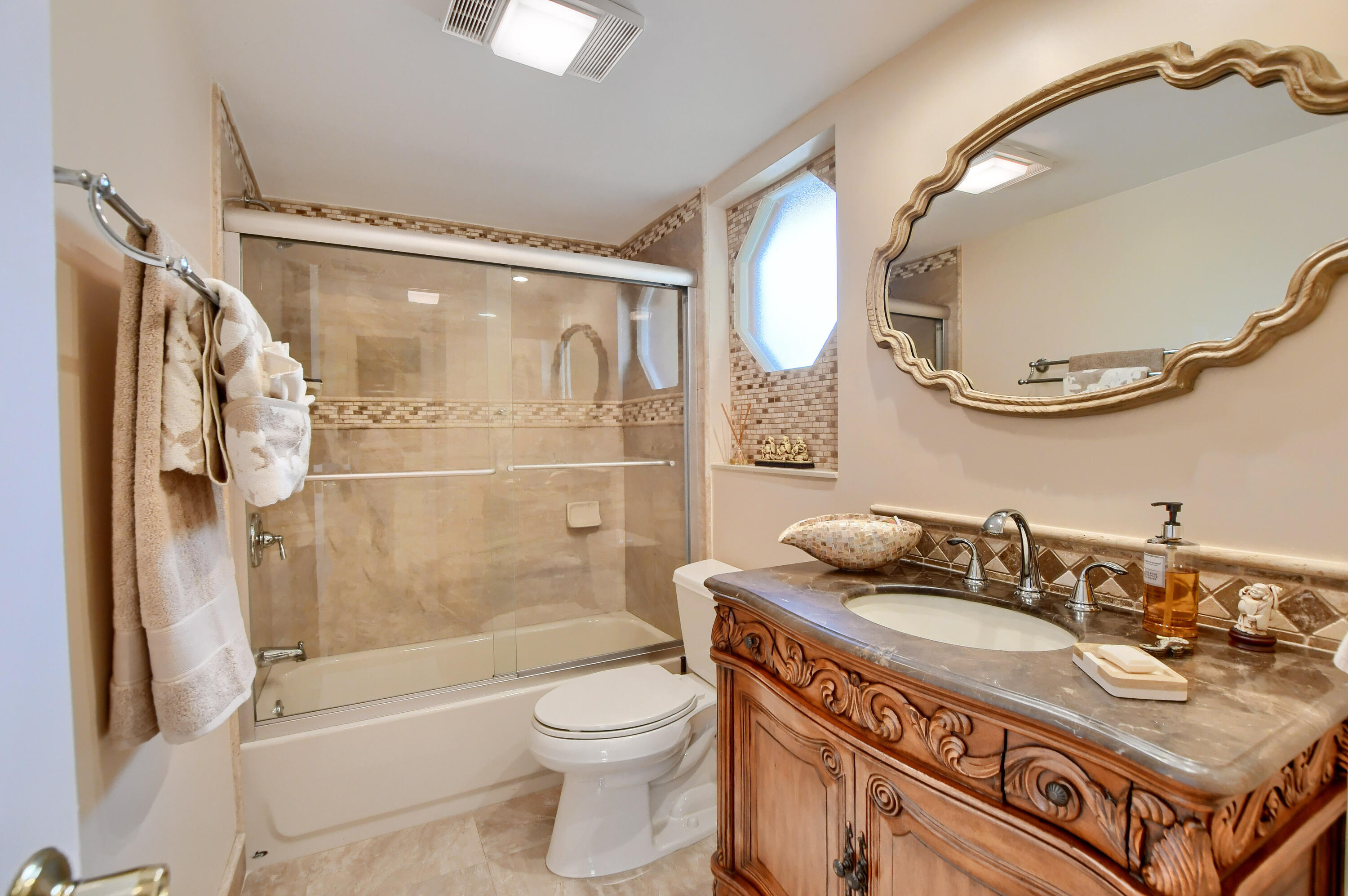 TROPIC ISLE 4TH SEC - Residential