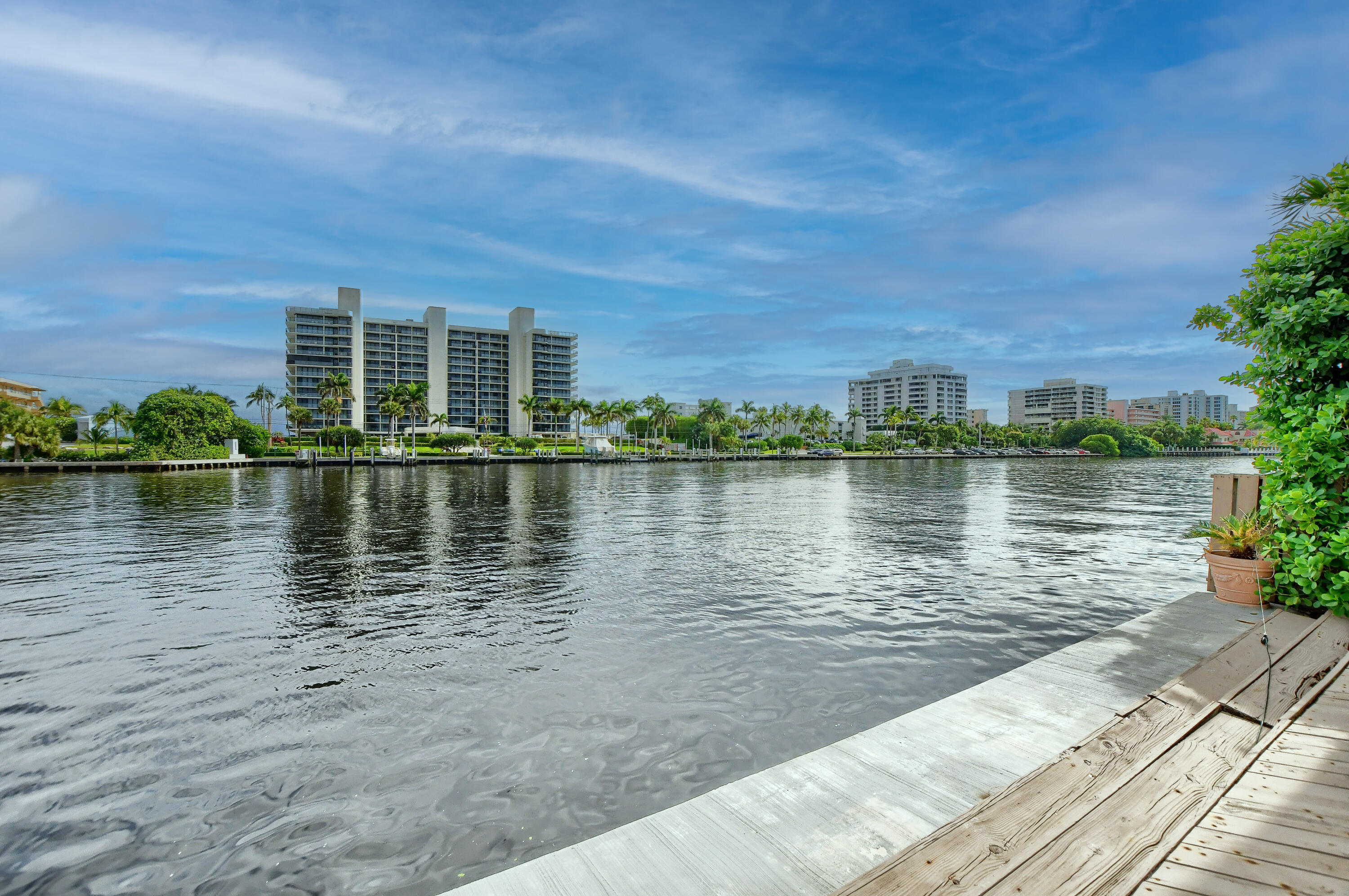 TROPIC ISLE 4TH SEC - Residential