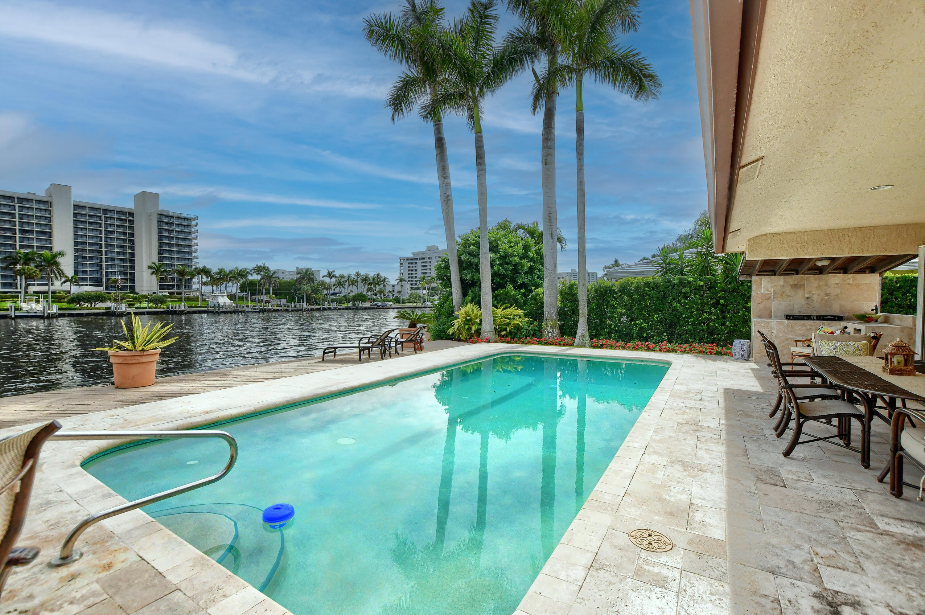 TROPIC ISLE 4TH SEC - Residential