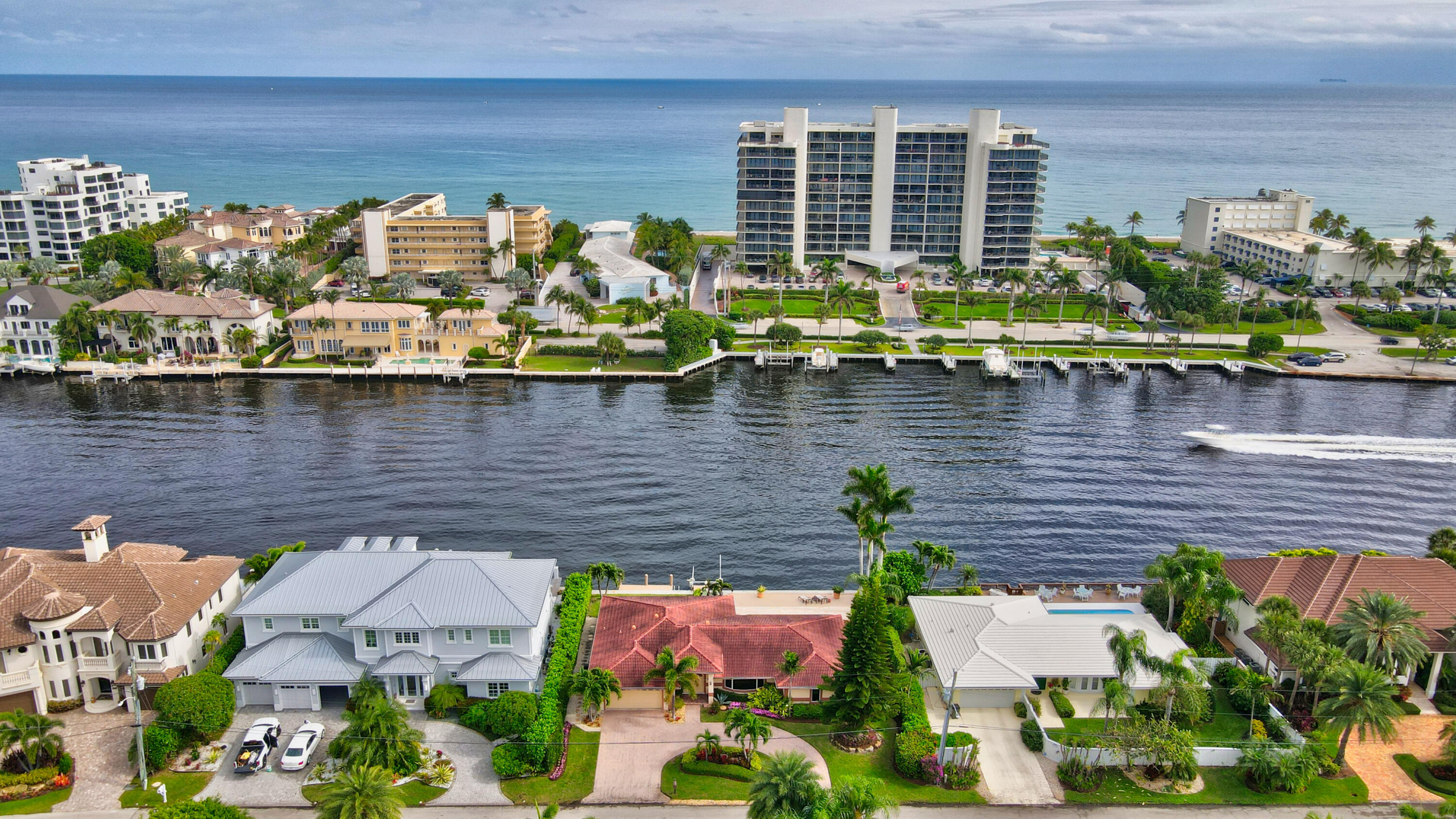 TROPIC ISLE 4TH SEC - Residential