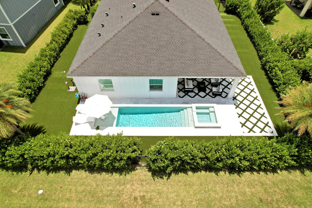 Photo of 1174 Haywagon Trail, Loxahatchee, FL 33470 (MLS # B26045051)