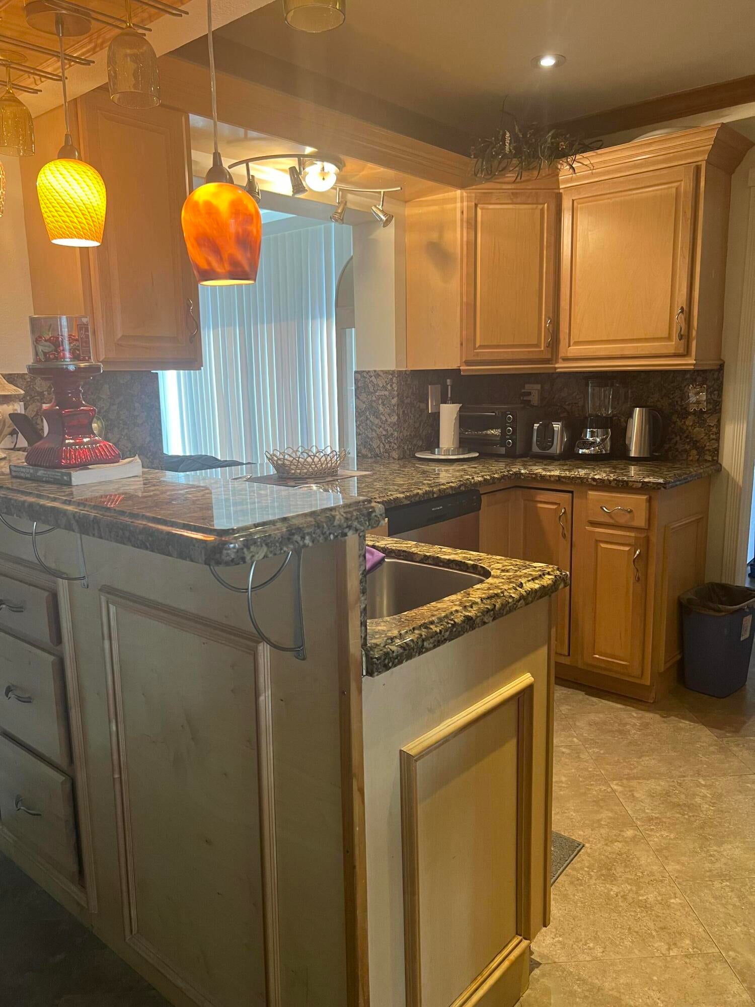 8106 NW 59TH Court
