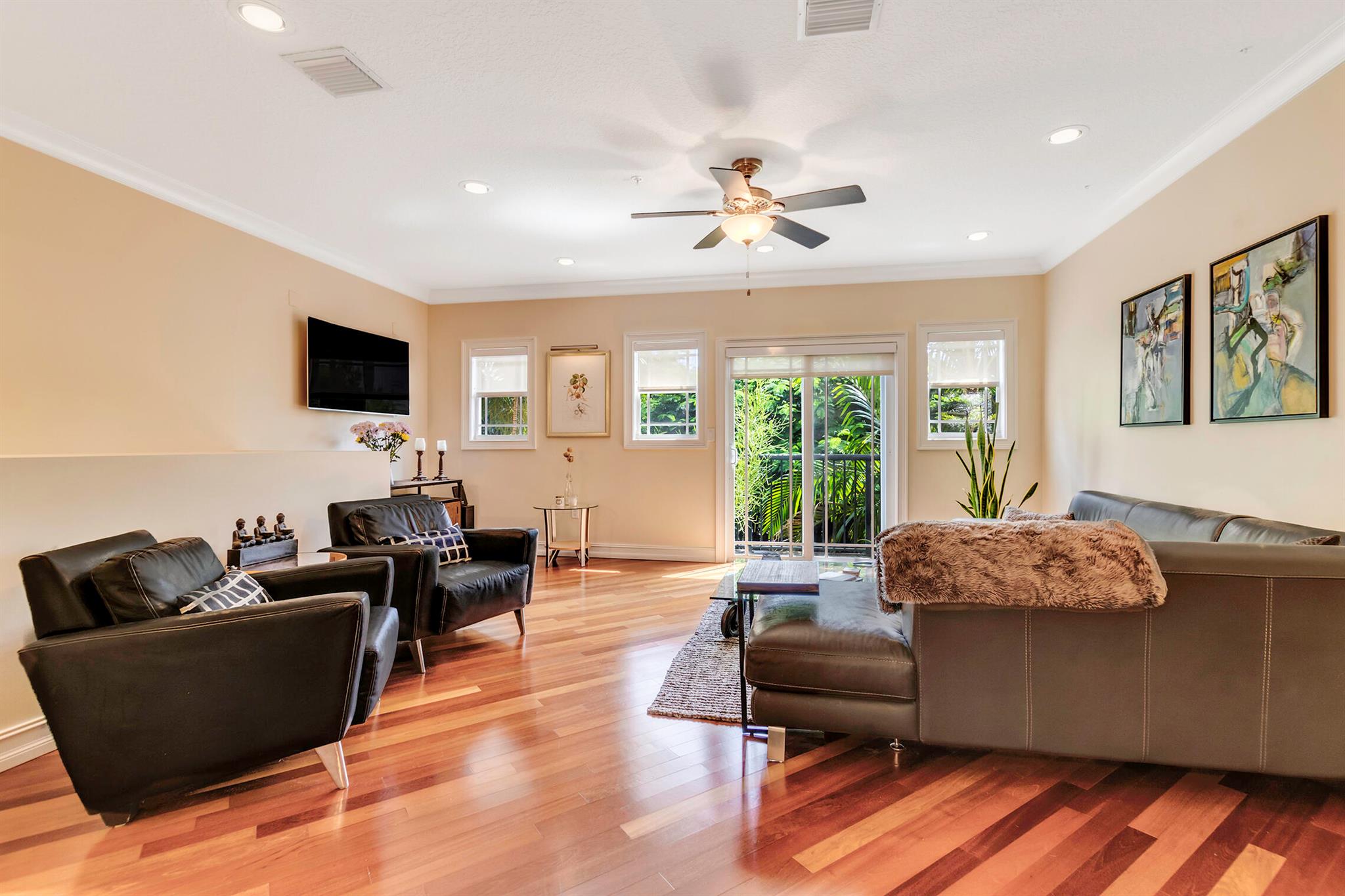 KINGDOM VILLAS - Residential