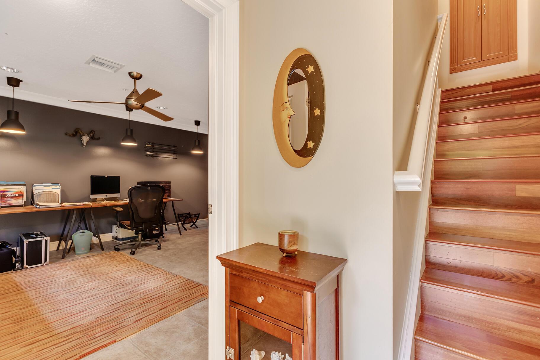 218 S Federal Highway 2