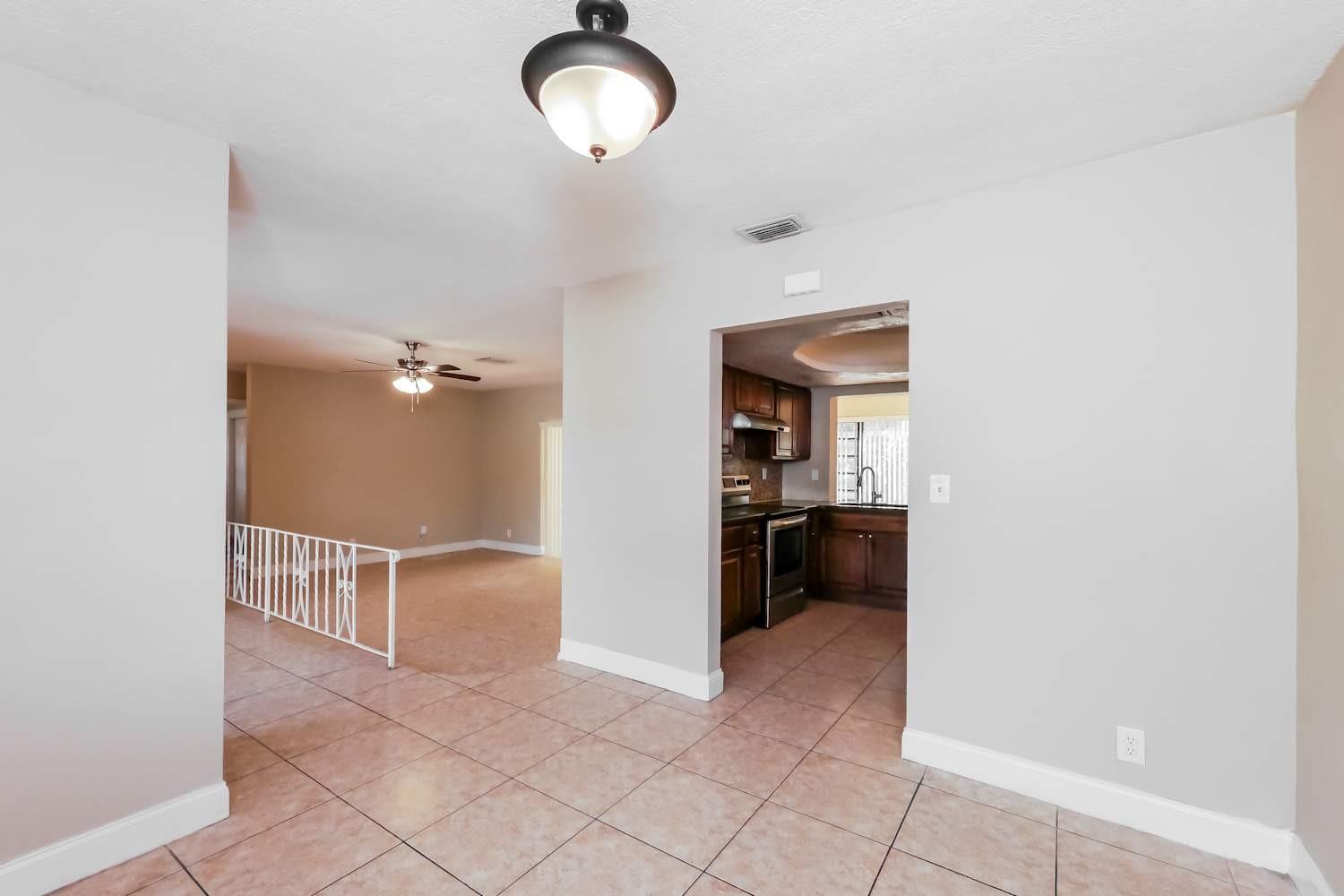 ORIOLE ESTATES SEC 8 - Residential Lease