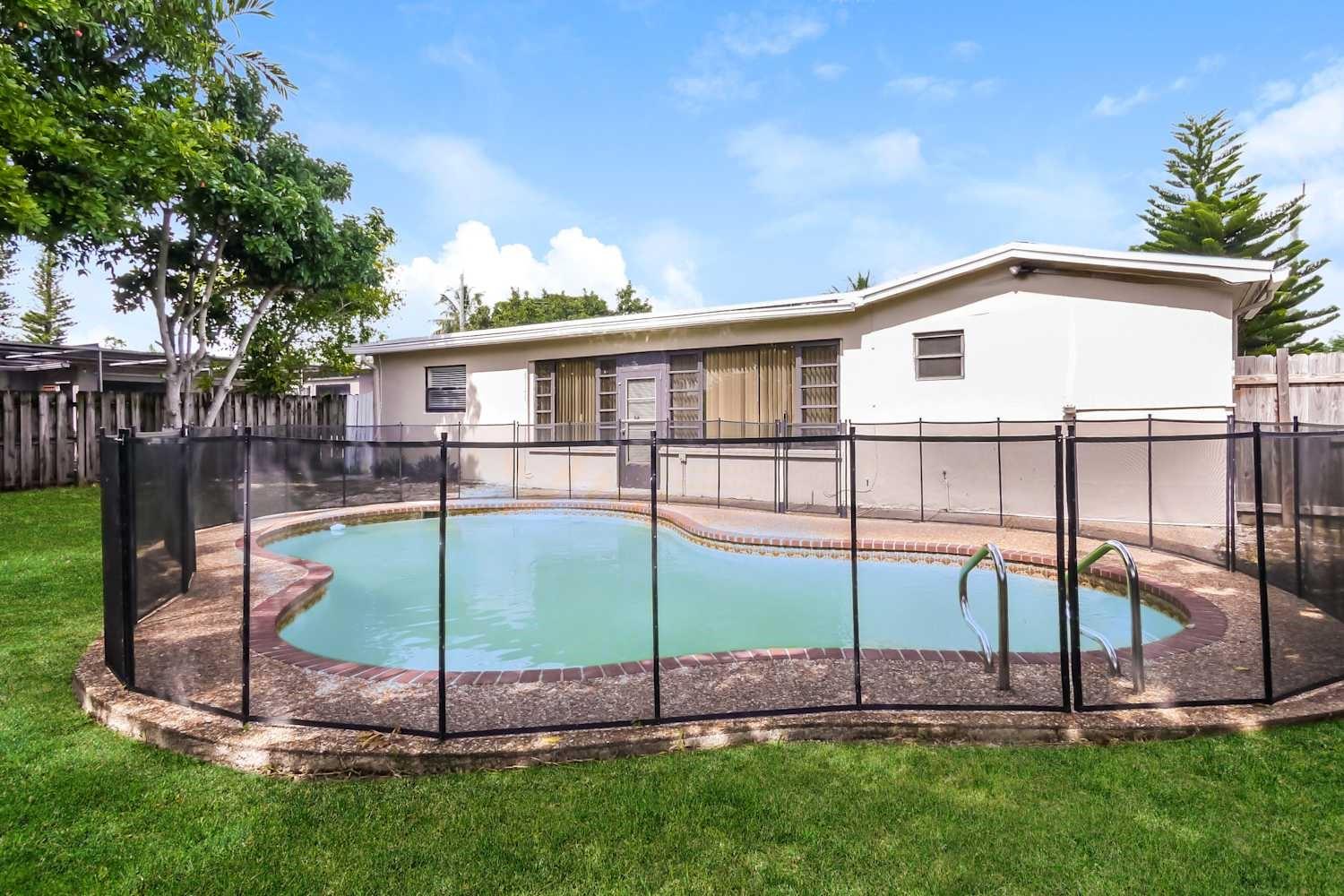 ORIOLE ESTATES SEC 8 - Residential Lease