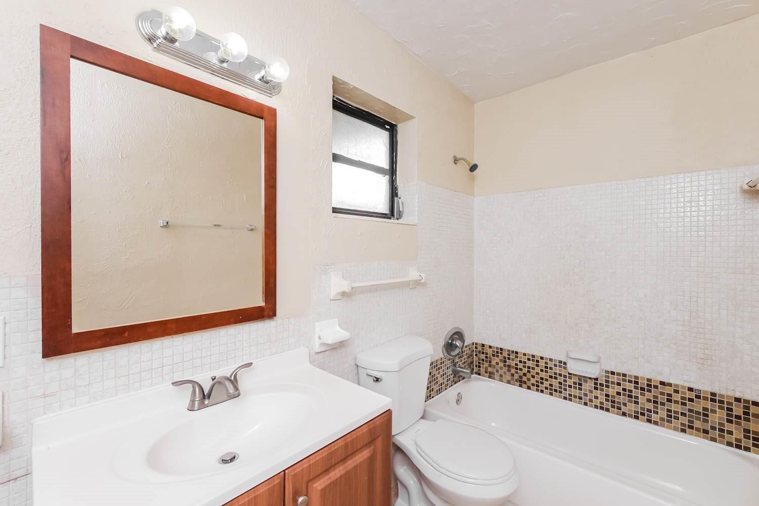 ORIOLE ESTATES SEC 8 - Residential Lease