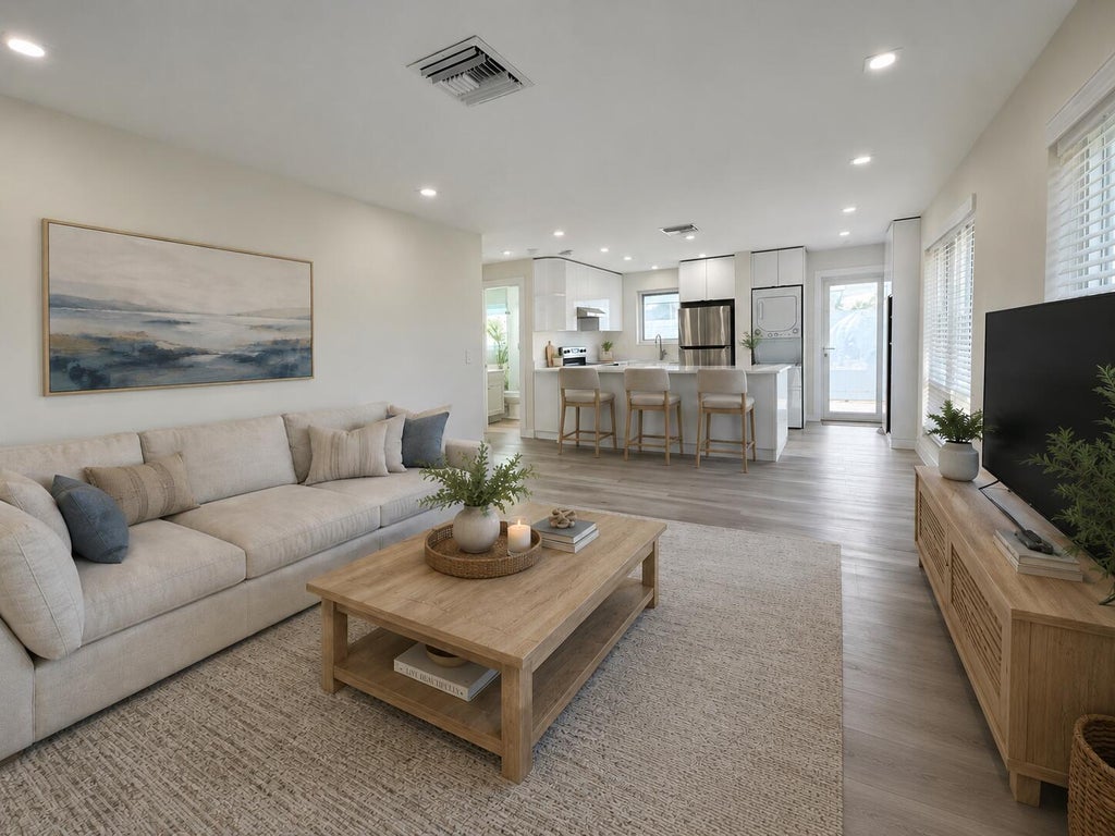 Photo of 2070 NE 56th Street #1, Fort Lauderdale, FL 33308 (MLS # B26062117)