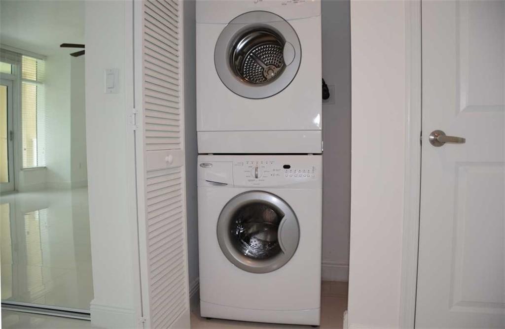 Casa Costa Condo - Residential Lease