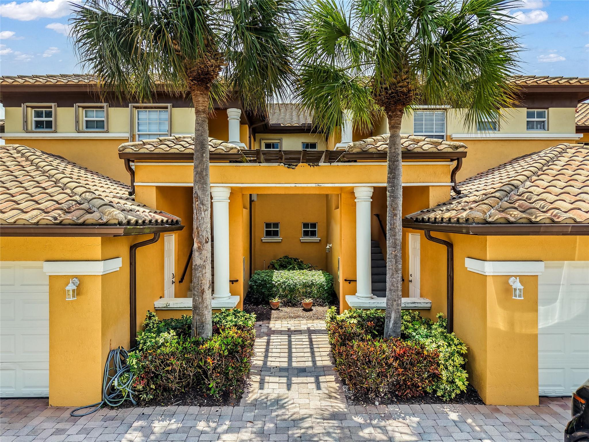 Furnished 3-bedroom, 2-bathroom 2nd floor unit with a 1 car garage in desirable Heron Bay. The unit features
a contemporary design and split floor plan. The kitchen is upgraded with 42" wood cabinets, mosaic tile backsplash, SS appliances, and granite counters. The living area boast porcelain tiles, while the bedrooms are
adorned with wood floors, creating an elegant modern atmosphere. The bathrooms are upgraded with
mosaic tiles, granite counters, and frameless doors, complemented by beautiful lighting throughout. Screened
balcony provides a pleasant view of the canal and preserve area. Heron Bay offers a range of amenities, including 2 pools, 2 clubhouses, exercise rooms, tennis courts, indoor racquetball facilities and a kiddie water play area. Can be rented unfurnished