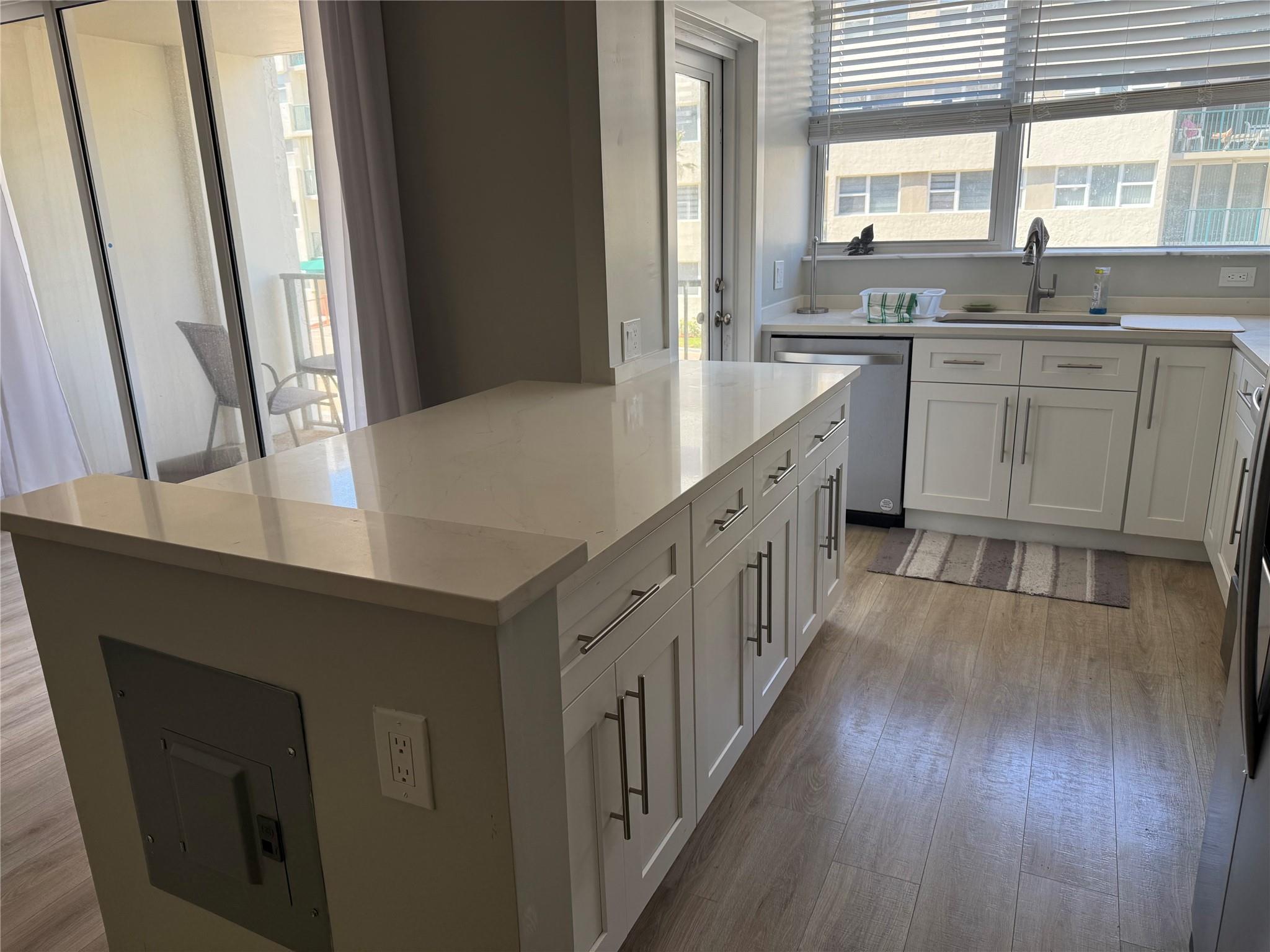 Port De Mer Condo - Residential Lease