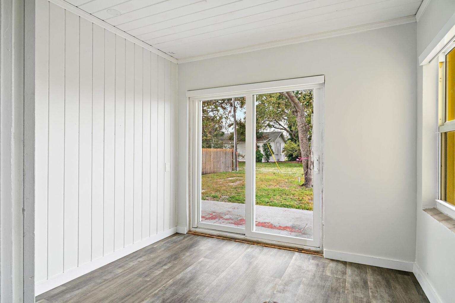 JEFFERSON TERMINALS - Residential Lease