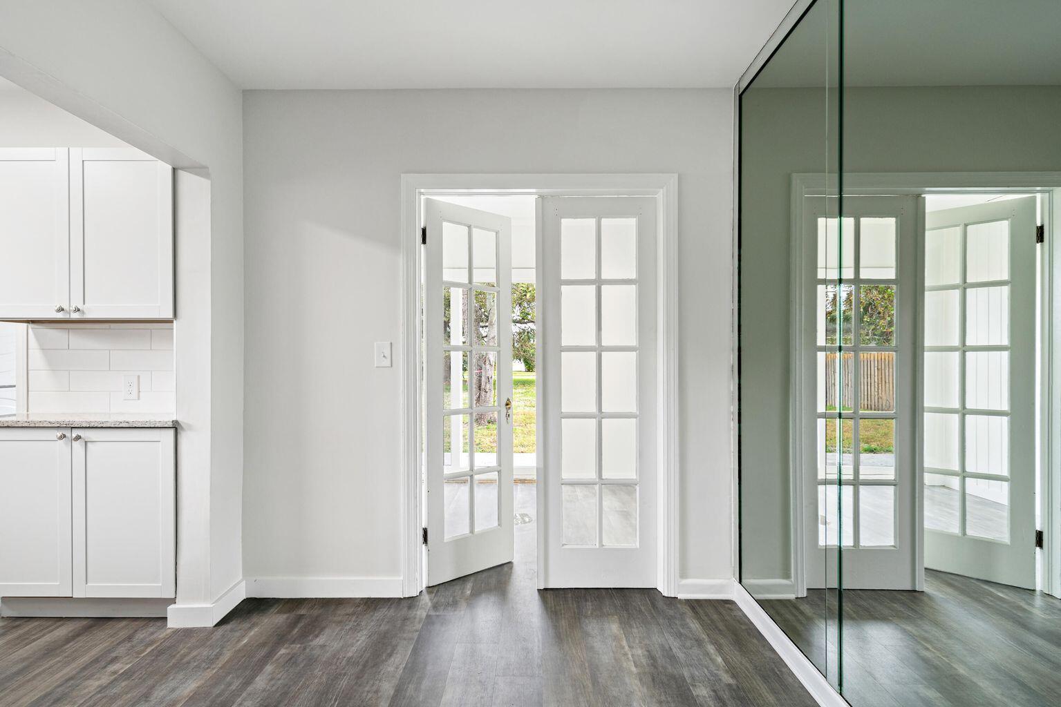 JEFFERSON TERMINALS - Residential Lease