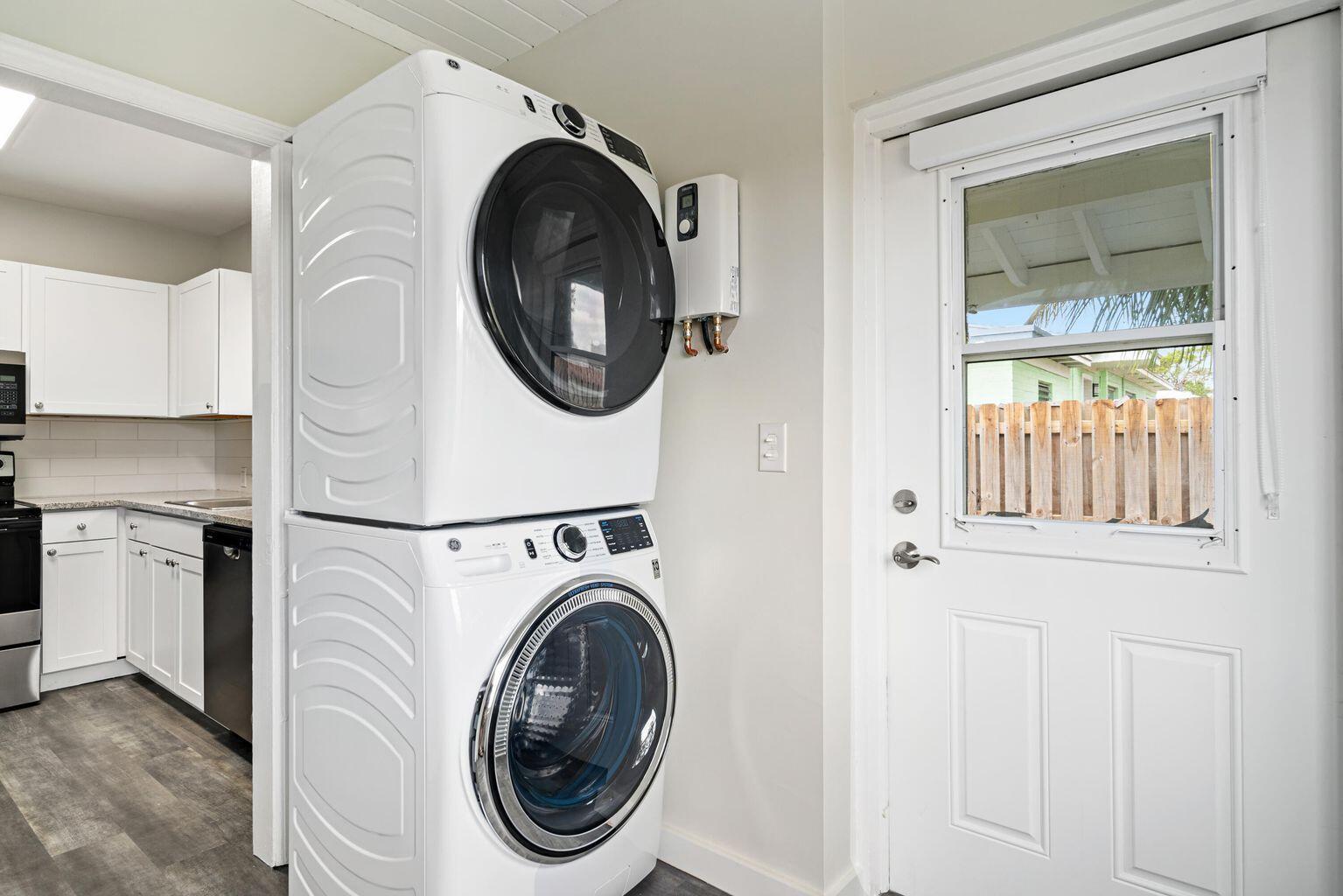 JEFFERSON TERMINALS - Residential Lease