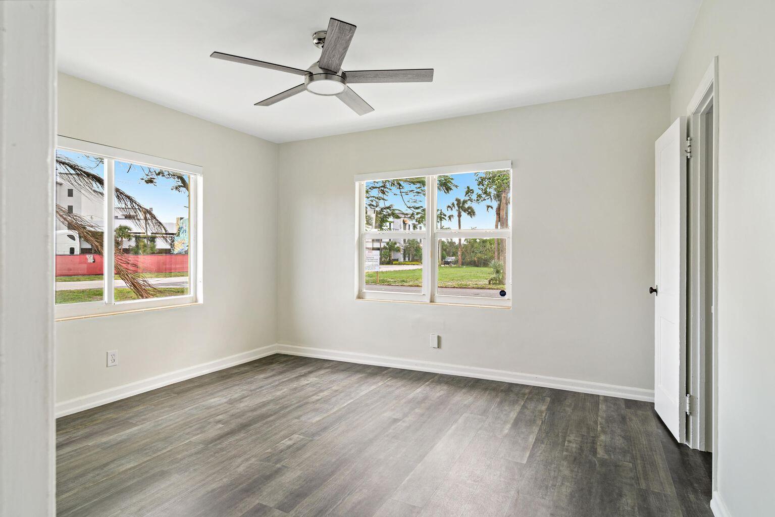 JEFFERSON TERMINALS - Residential Lease