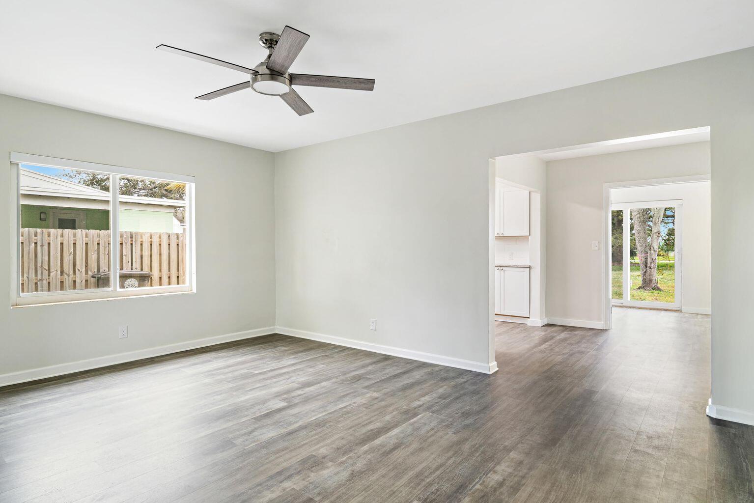 JEFFERSON TERMINALS - Residential Lease