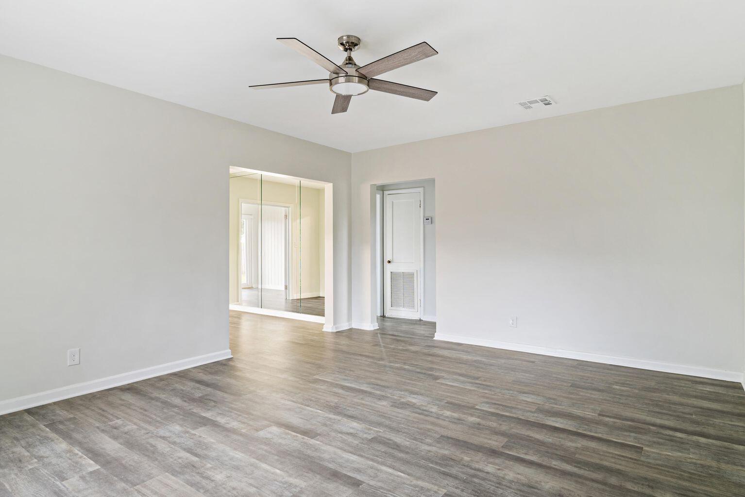 JEFFERSON TERMINALS - Residential Lease