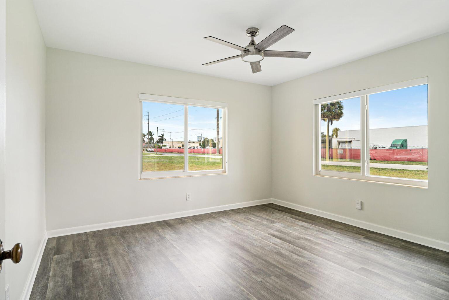 JEFFERSON TERMINALS - Residential Lease