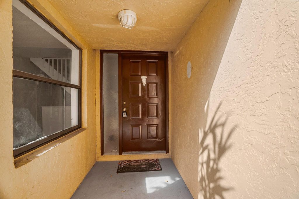 Photo of 1013 SW 112th Terrace #1013, Pembroke Pines, FL 33025 (MLS # F10520034)