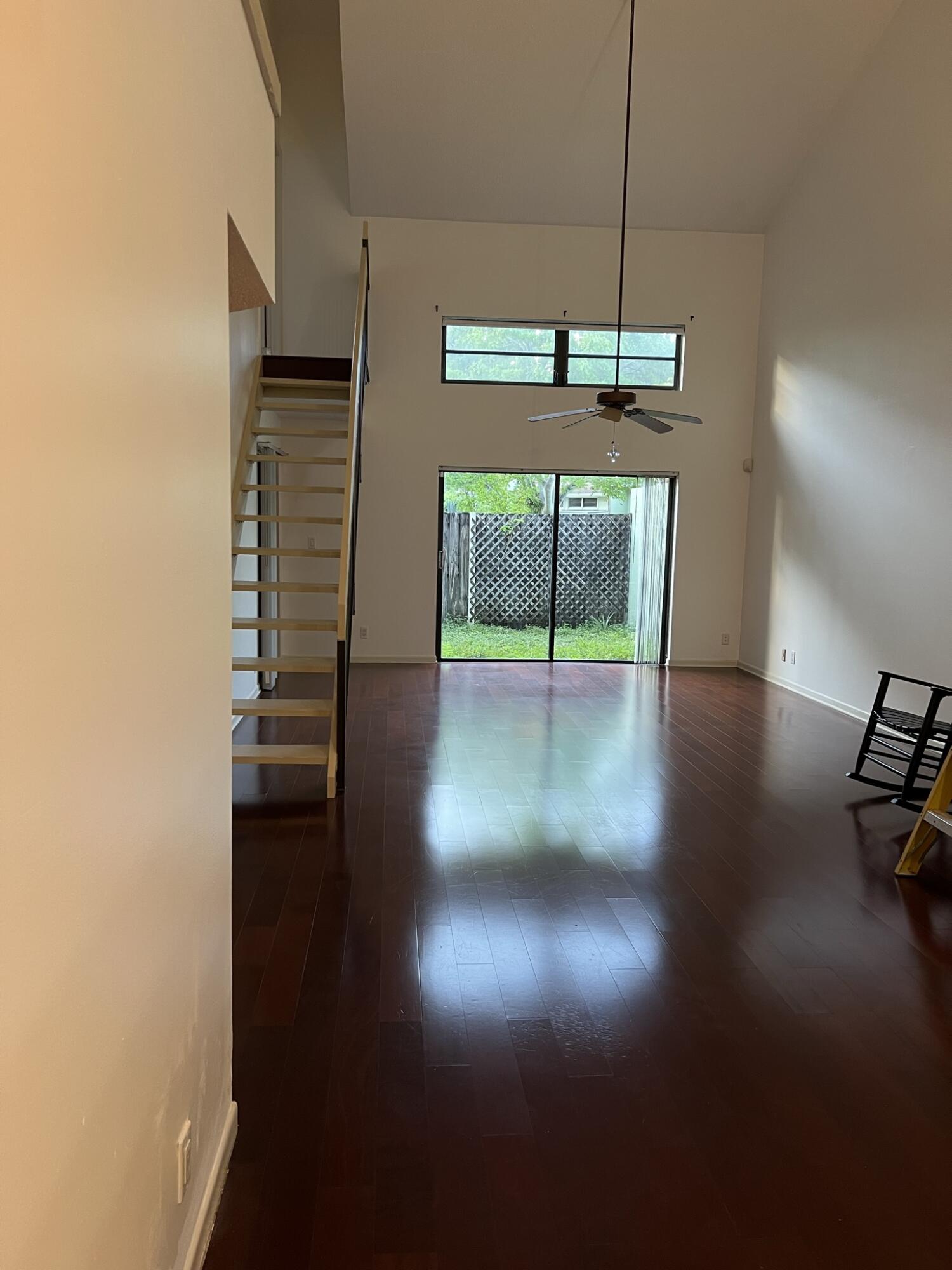LOFTS OF OAKLAND - Residential