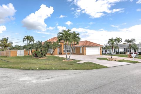 A home in Port St Lucie