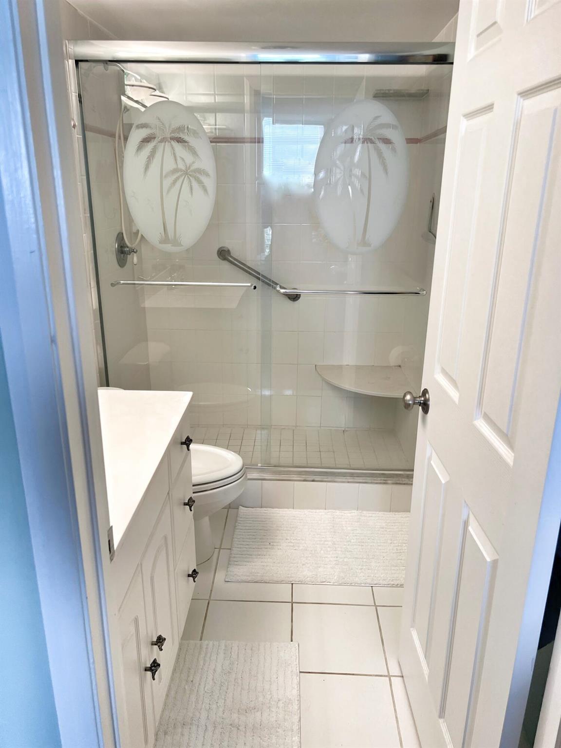 FAIRWINDS COVE CONDO - Residential Lease