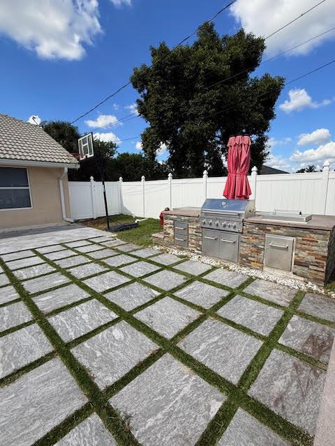 PORT ST LUCIE SECTION 41 - Residential Lease