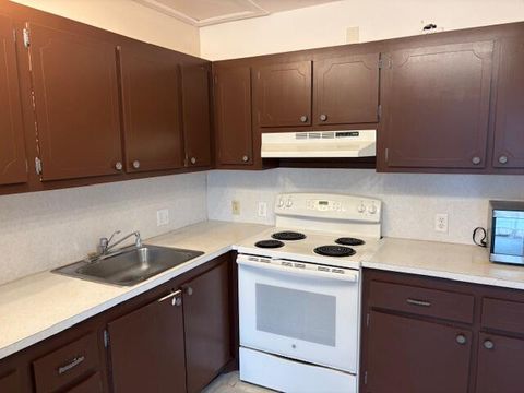 35 Mansfield A 35 Boca Raton FL 33434