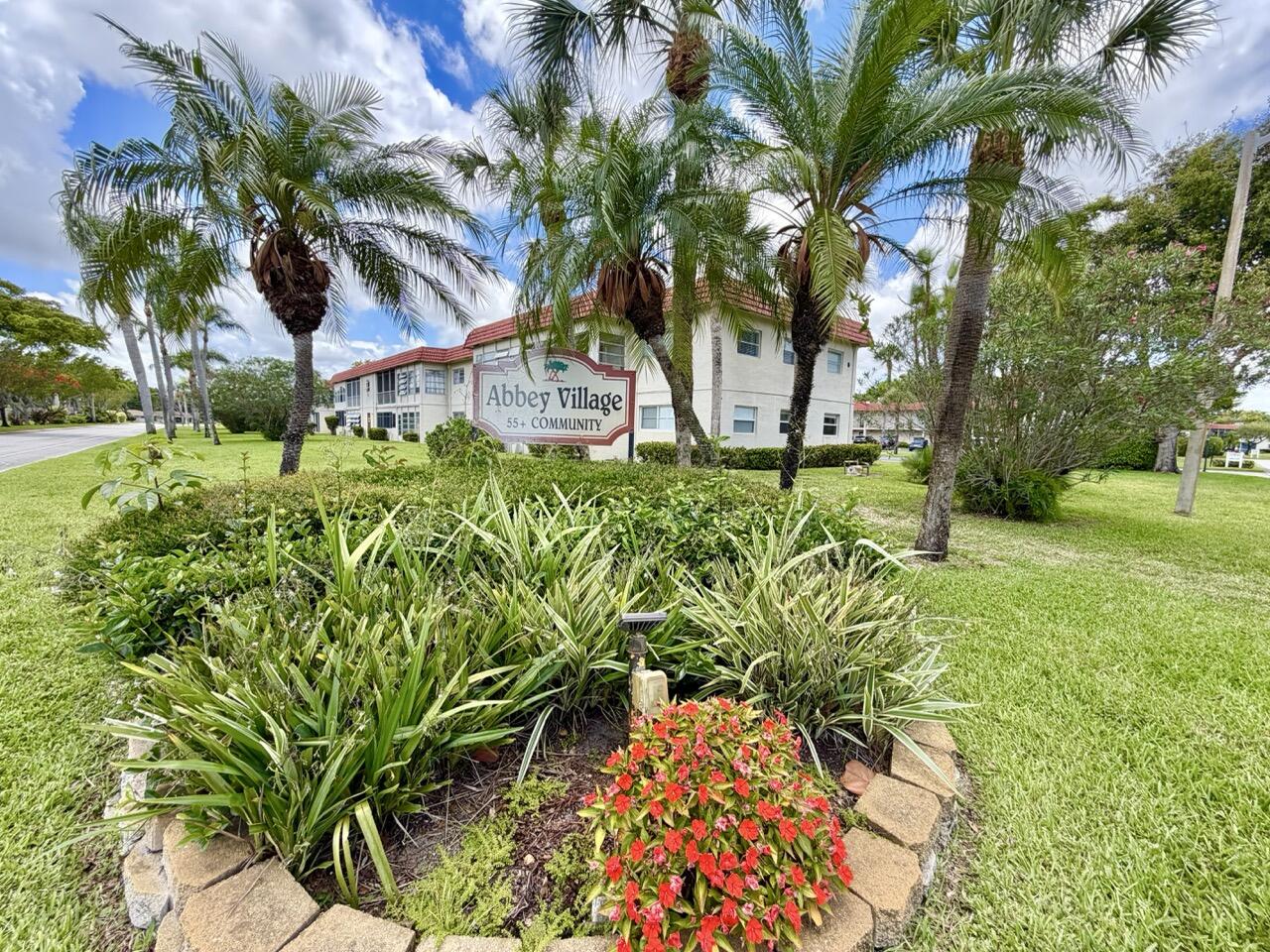 VILLAGES OF ORIOLE ABBEY CONDO - Residential
