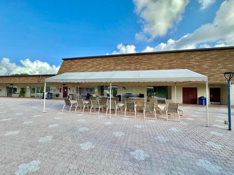 Tiny photo for 19 Abbey Lane #204, Delray Beach, FL 33446 (MLS # B26032917)