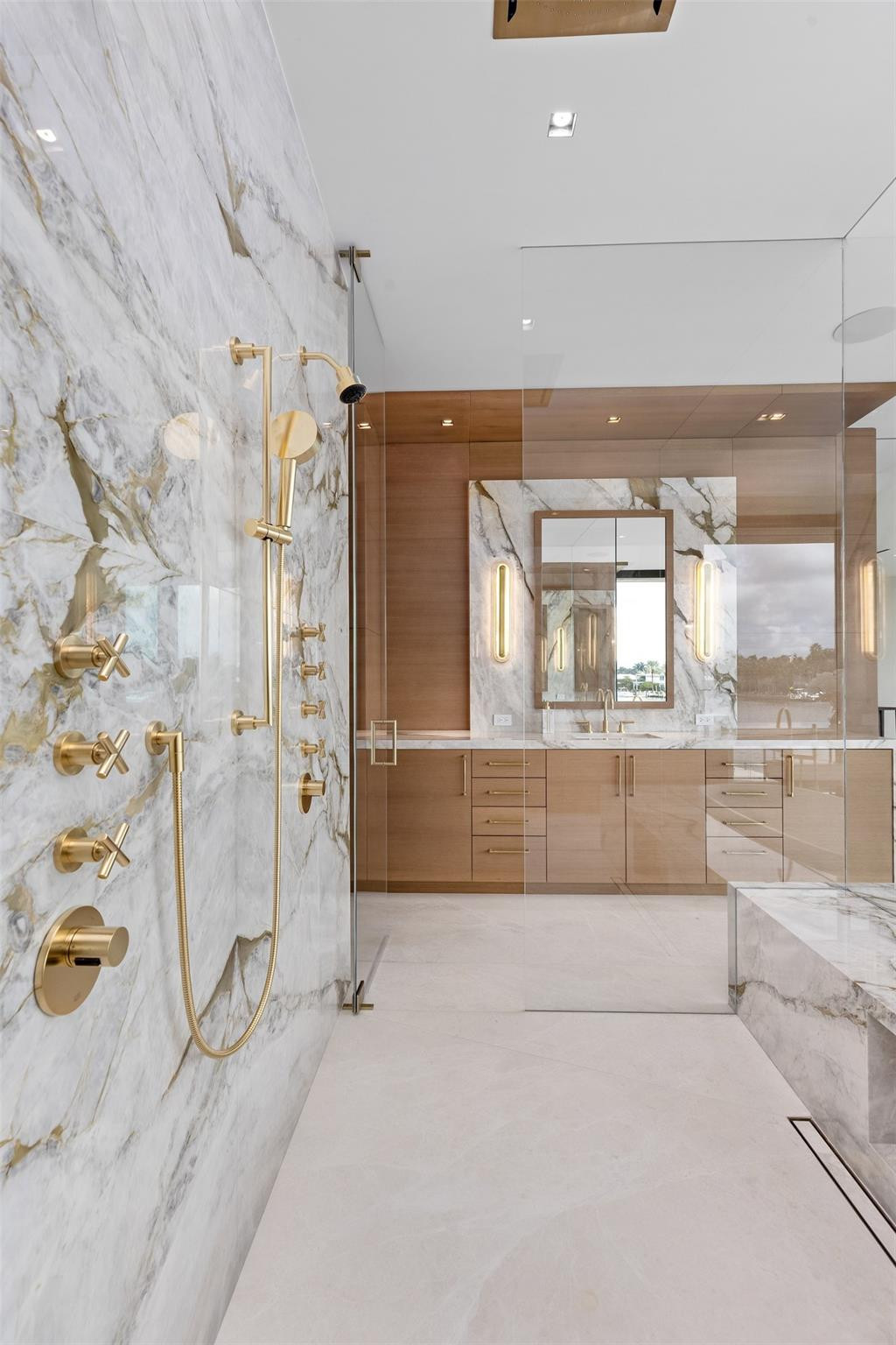 Coral Isles 15-60 B - Residential