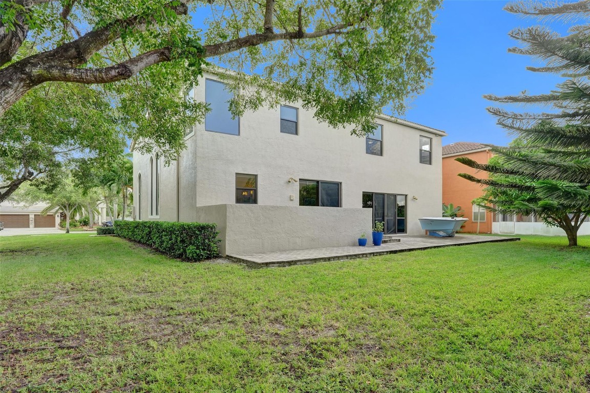 RIVIERA ISLES I - Residential