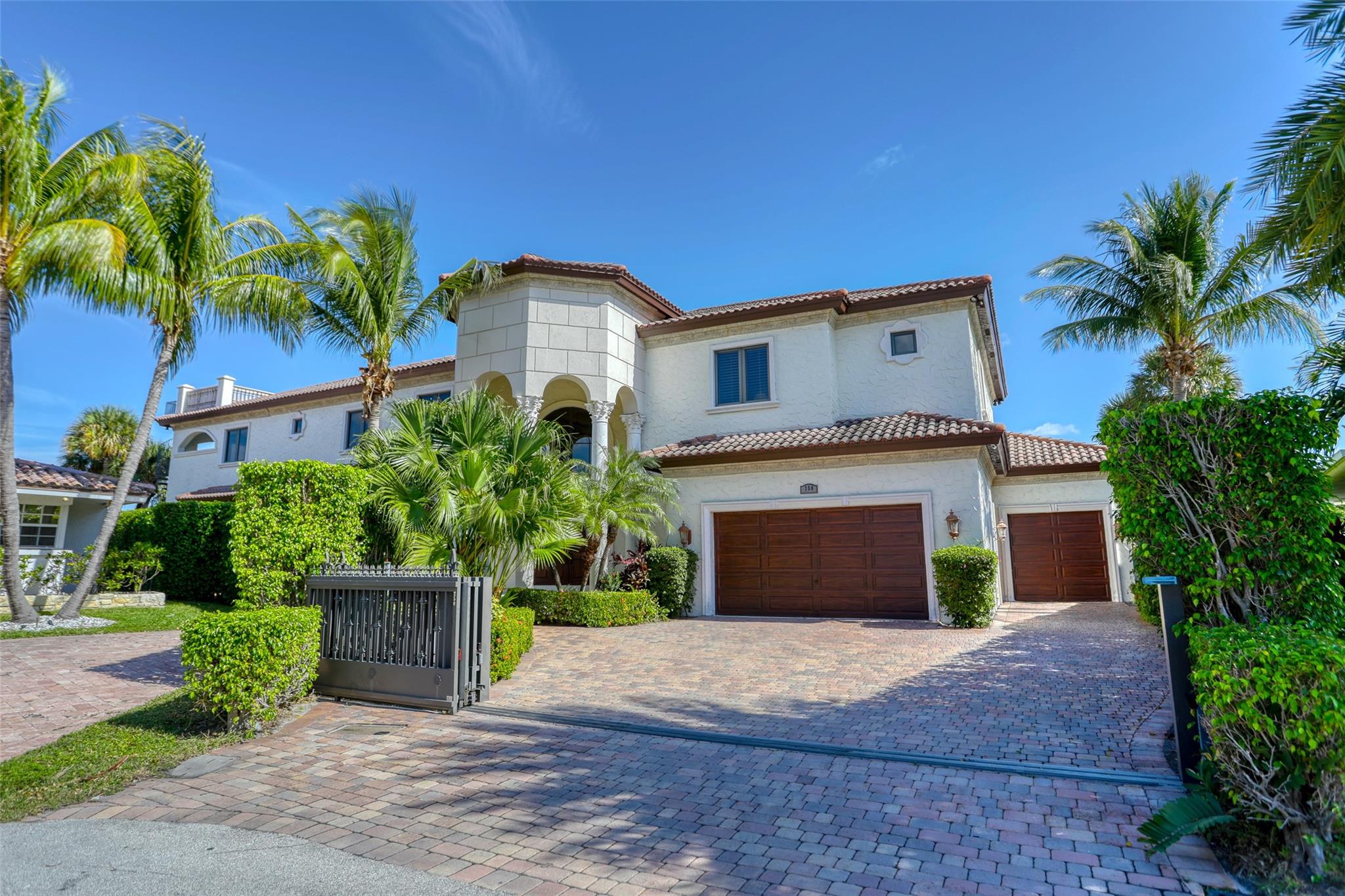 Santa Barbara Shores 33-2 - Residential