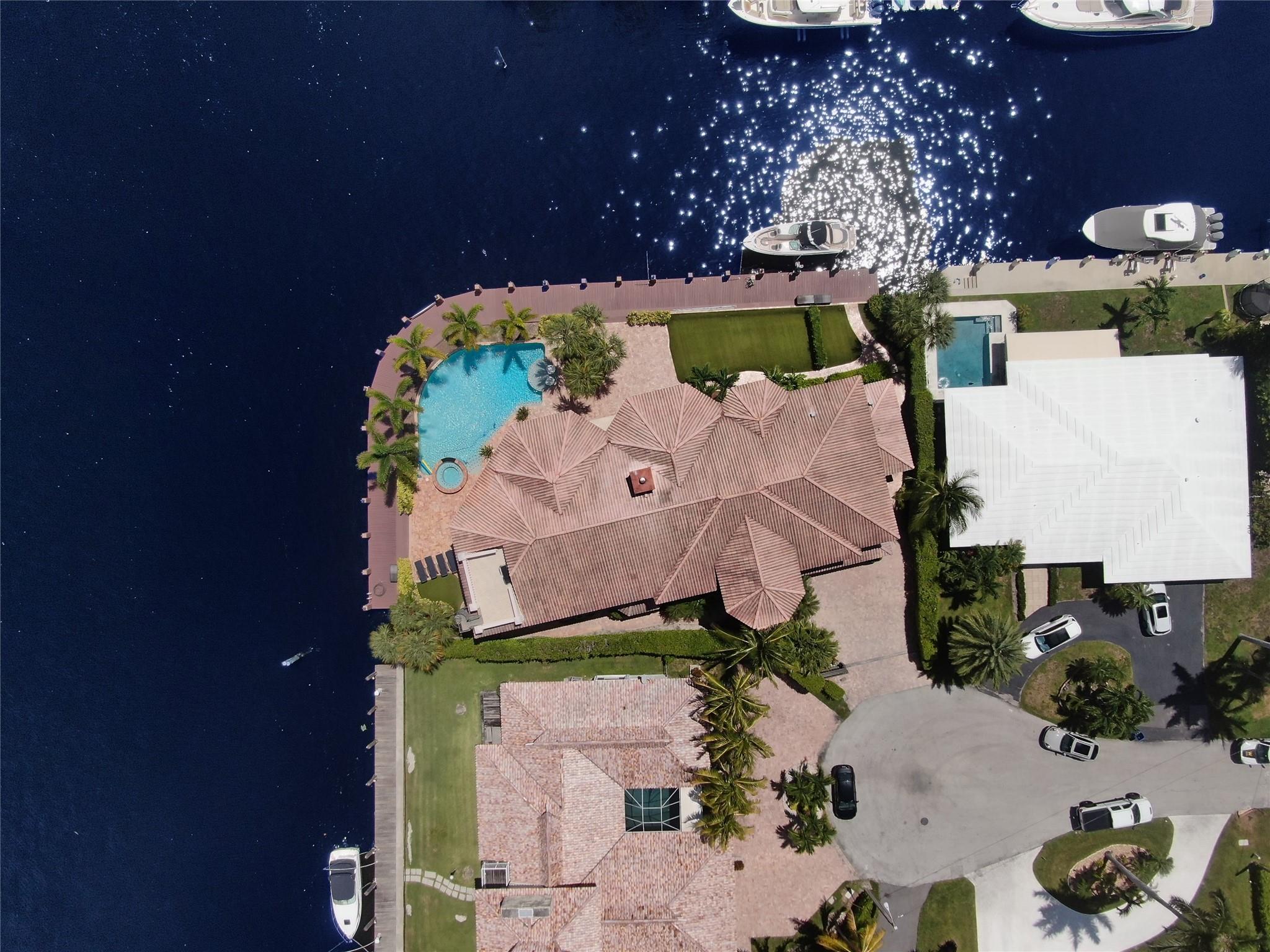 Santa Barbara Shores 33-2 - Residential