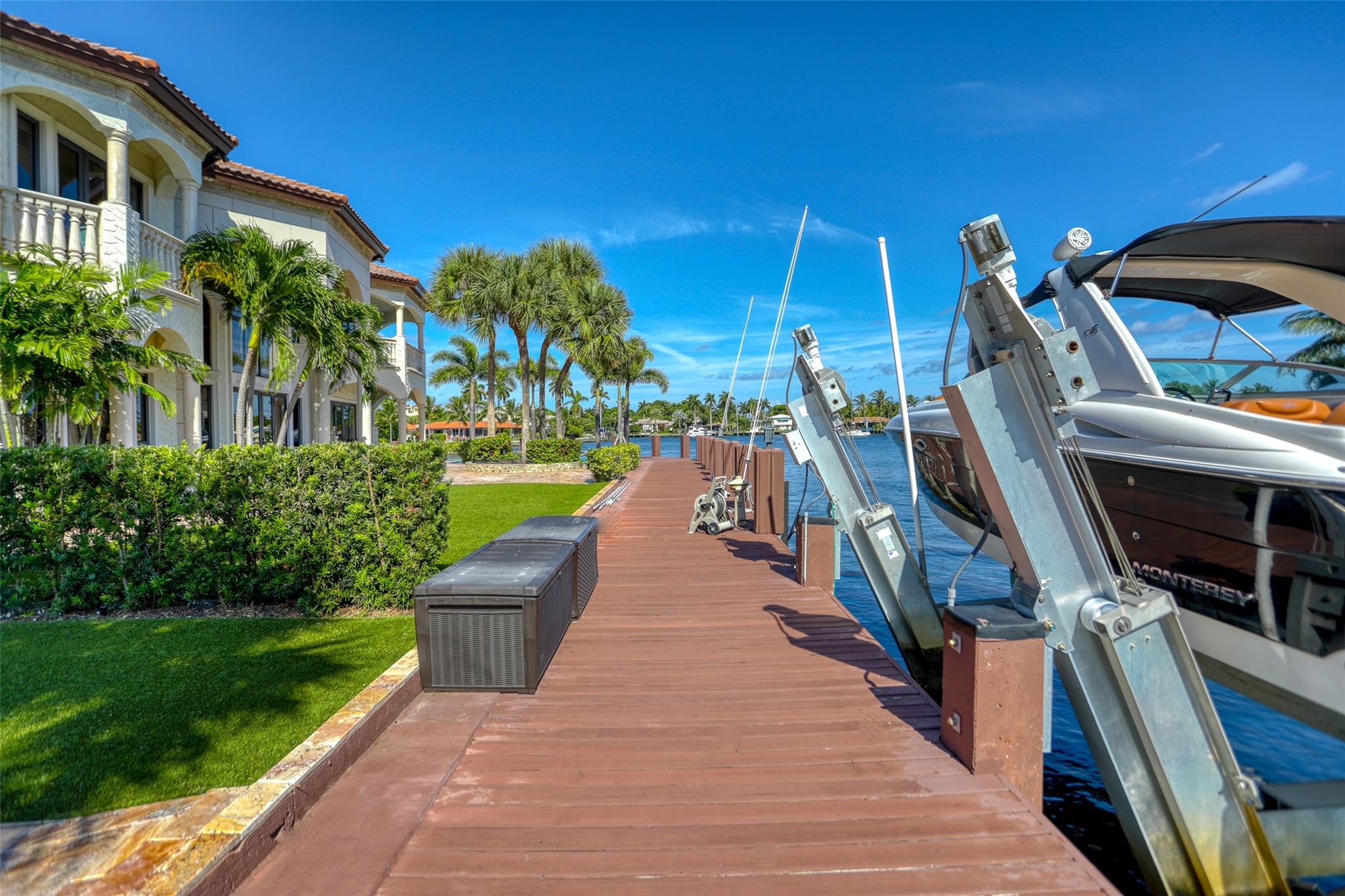 Santa Barbara Shores 33-2 - Residential