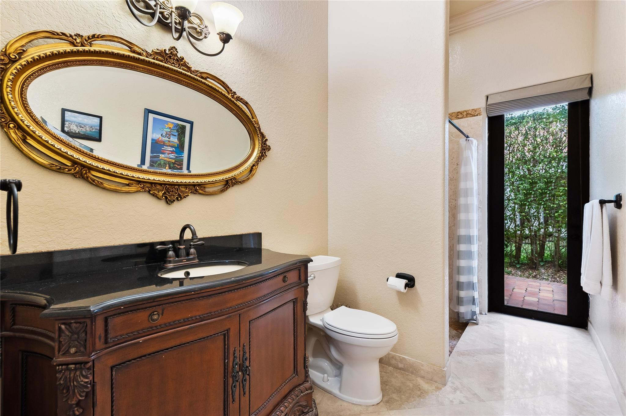 Santa Barbara Shores 33-2 - Residential