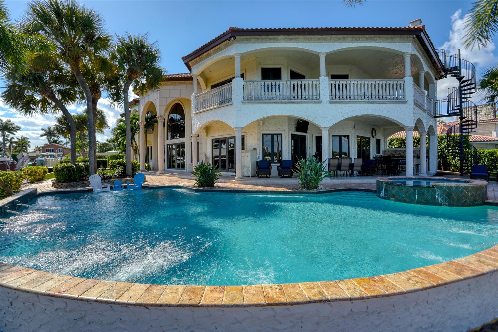 Santa Barbara Shores 33-2 - Residential