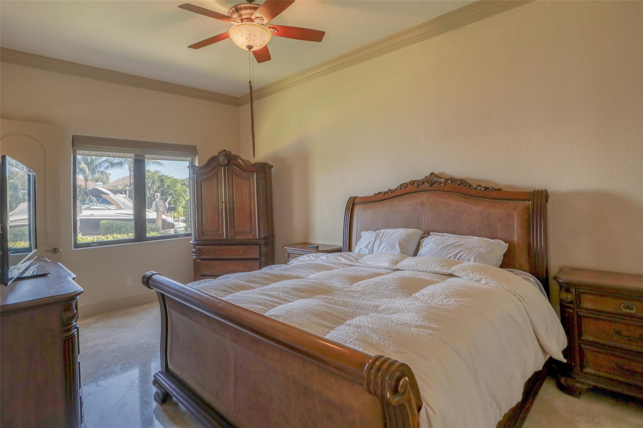 Santa Barbara Shores 33-2 - Residential