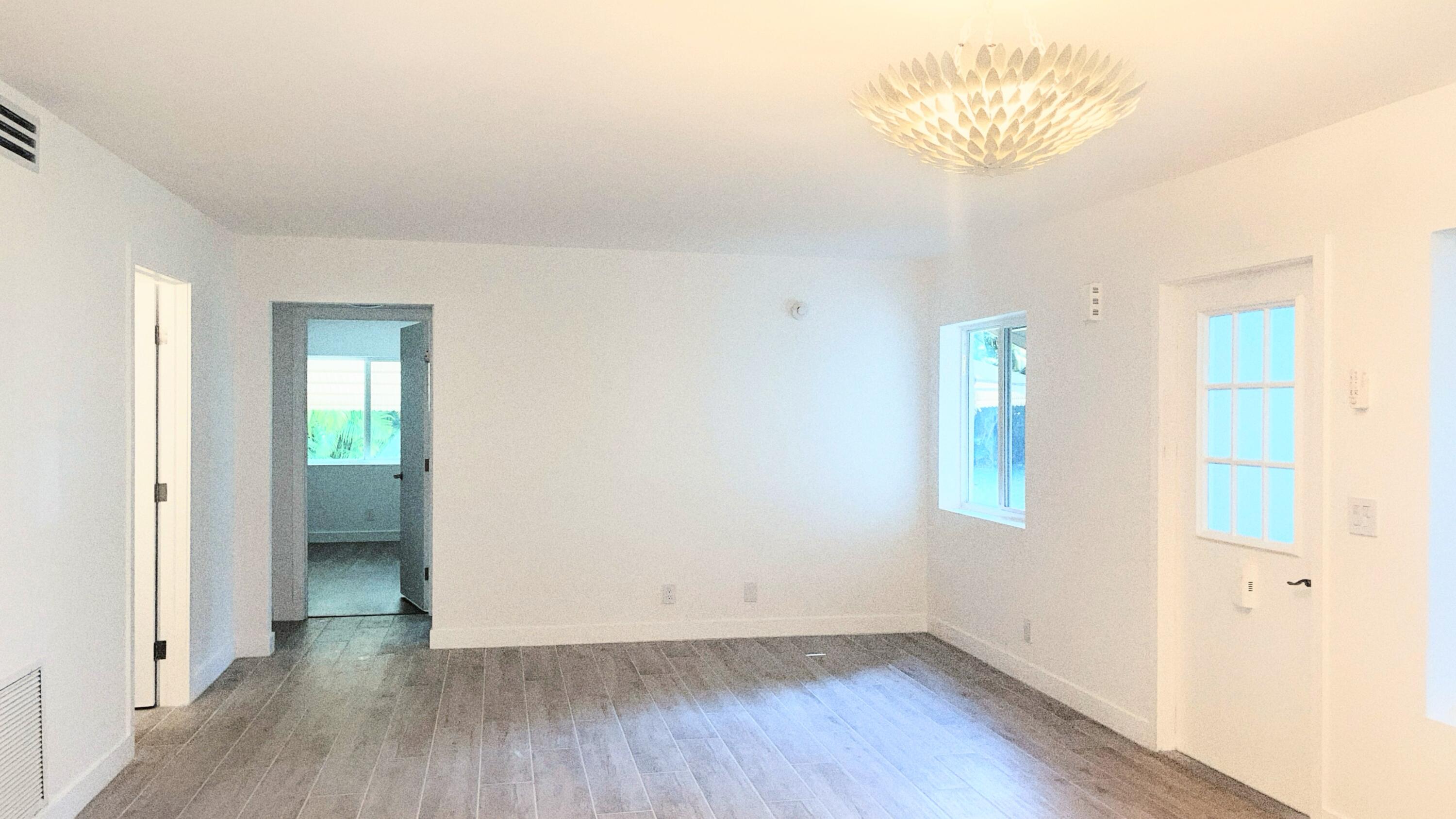 LA PINATA CONDO - Residential