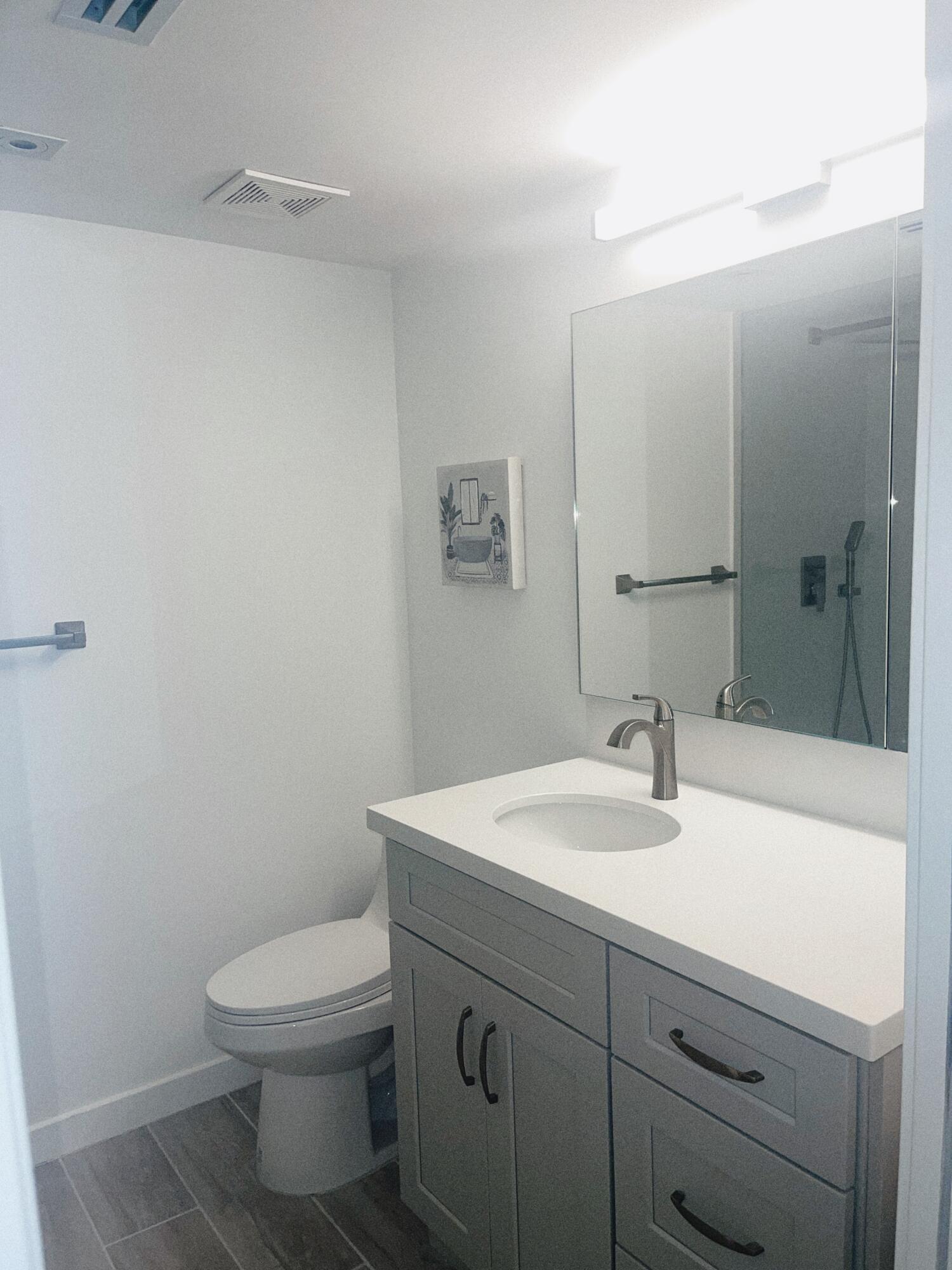 LA PINATA CONDO - Residential