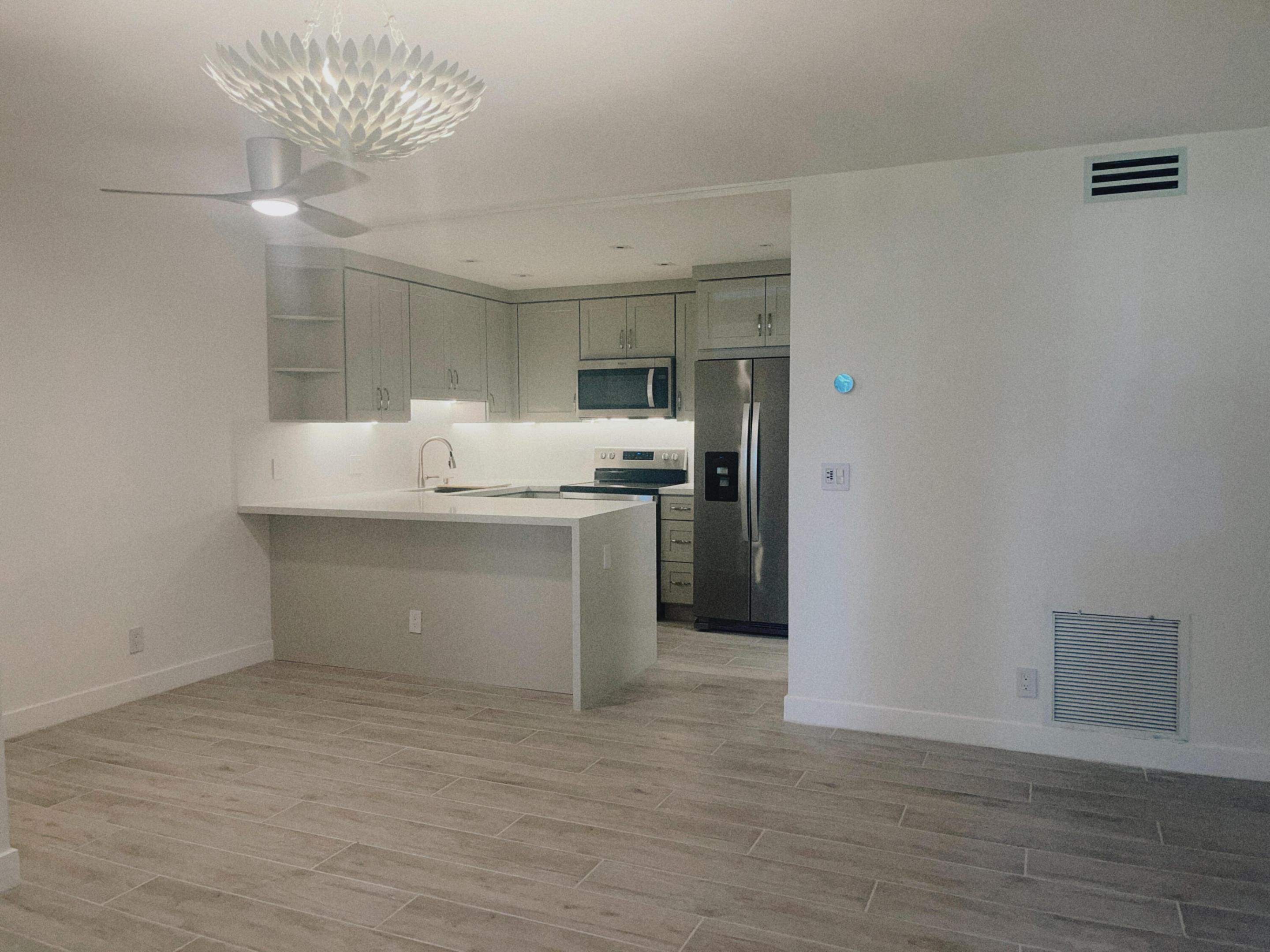 LA PINATA CONDO - Residential