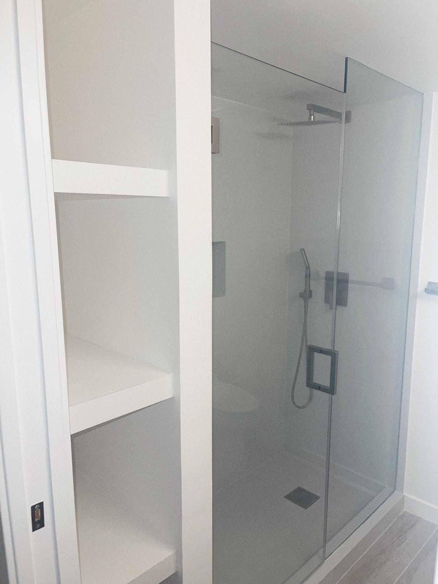 LA PINATA CONDO - Residential