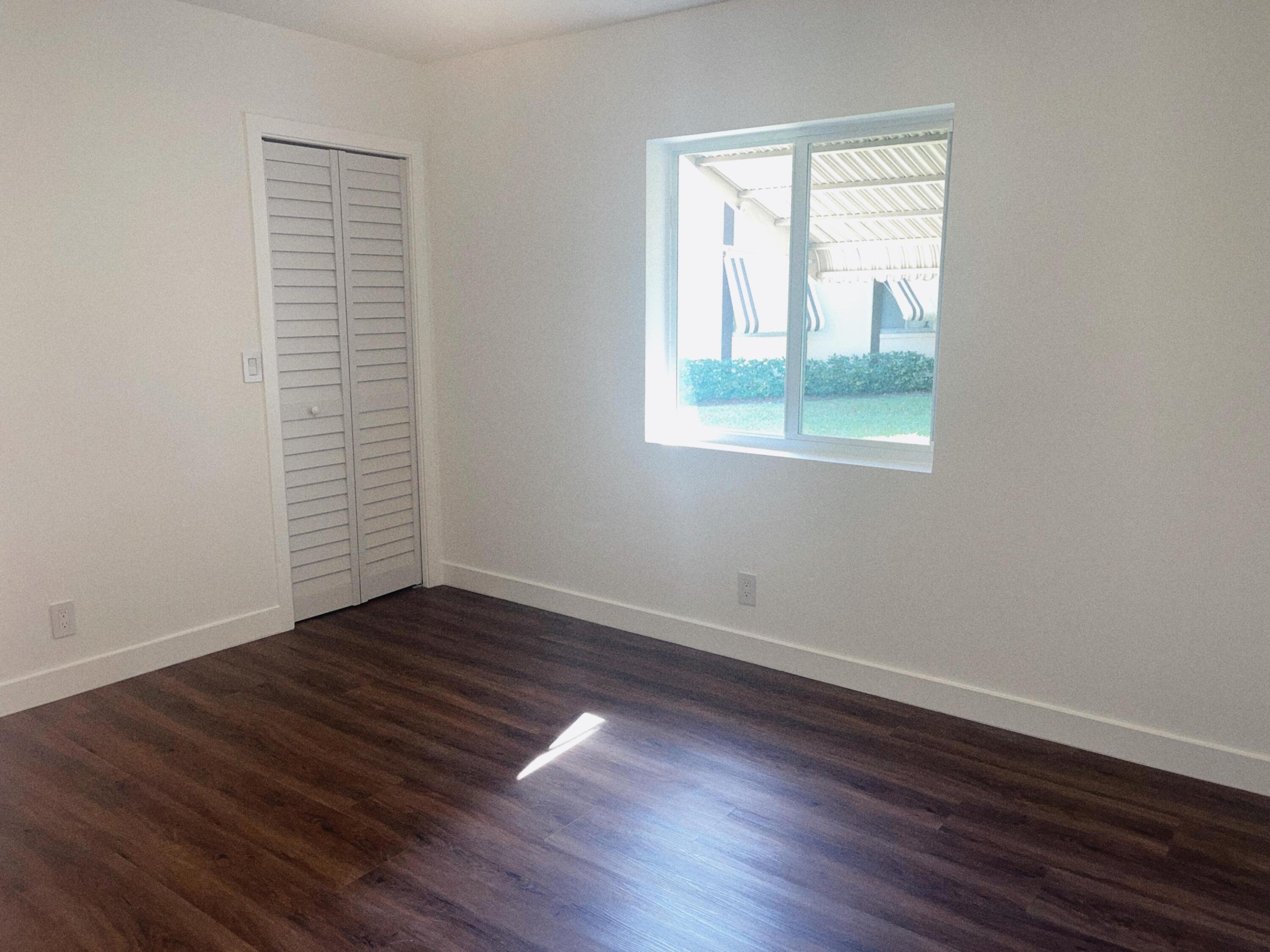 LA PINATA CONDO - Residential