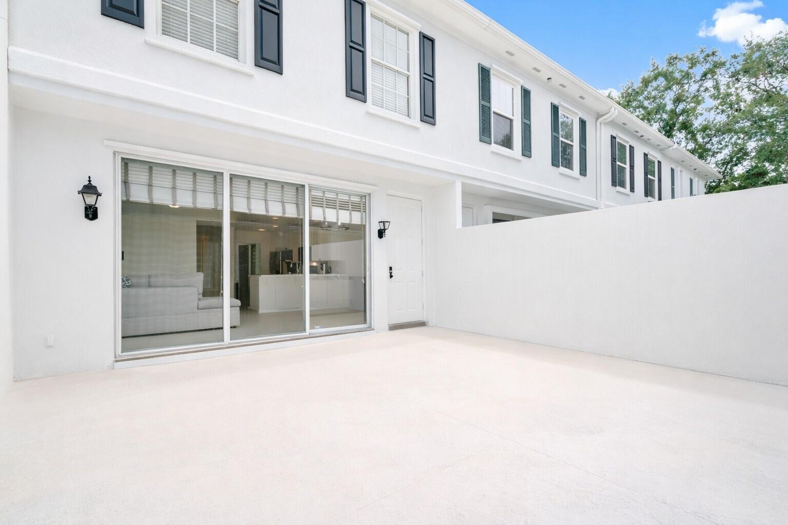 ISLAND AT ABACOA - Residential