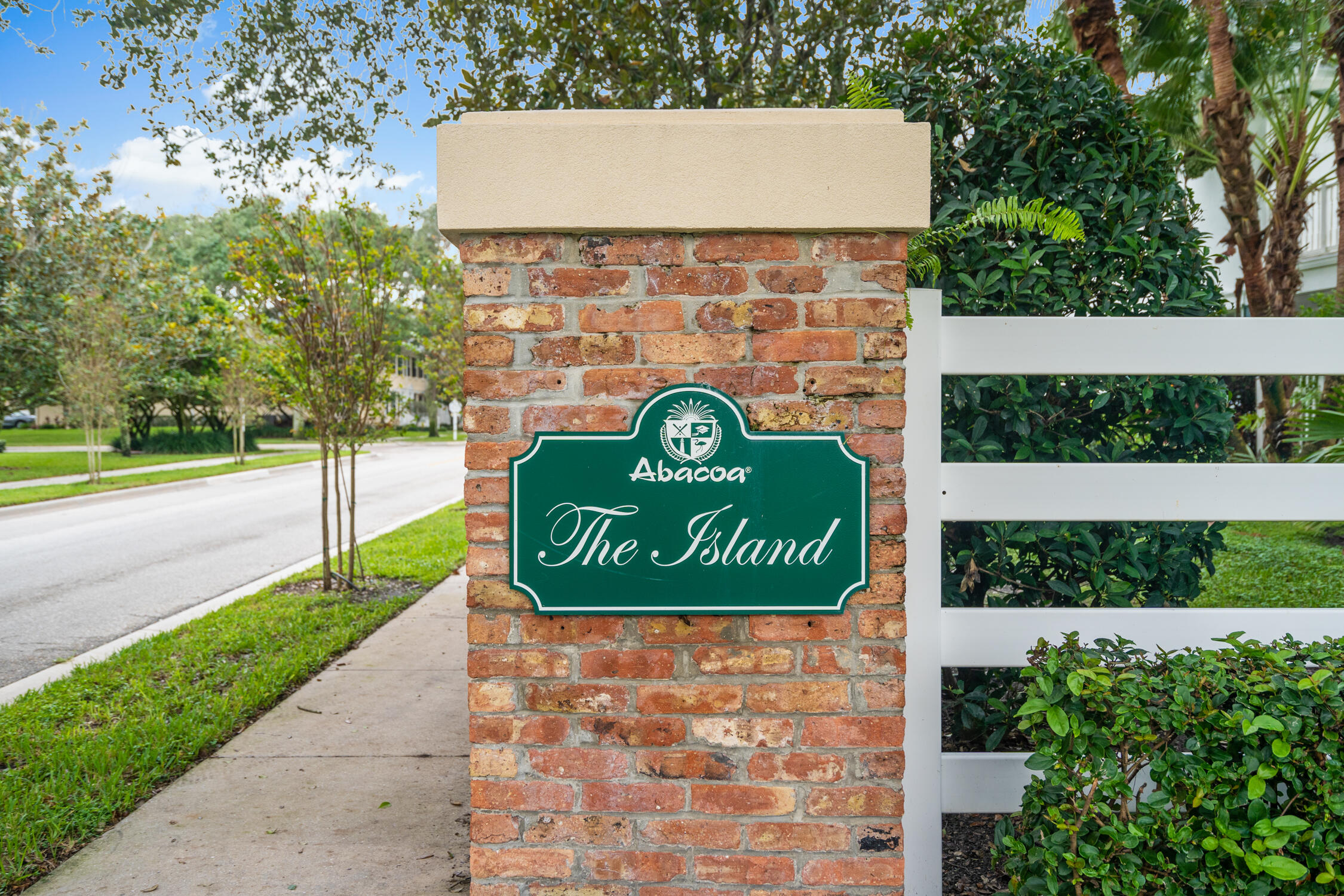 ISLAND AT ABACOA - Residential