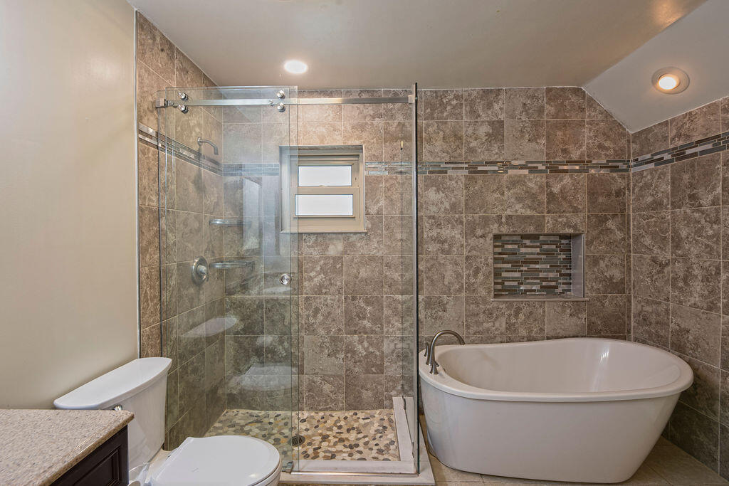 HARBOR ESTATES - Residential