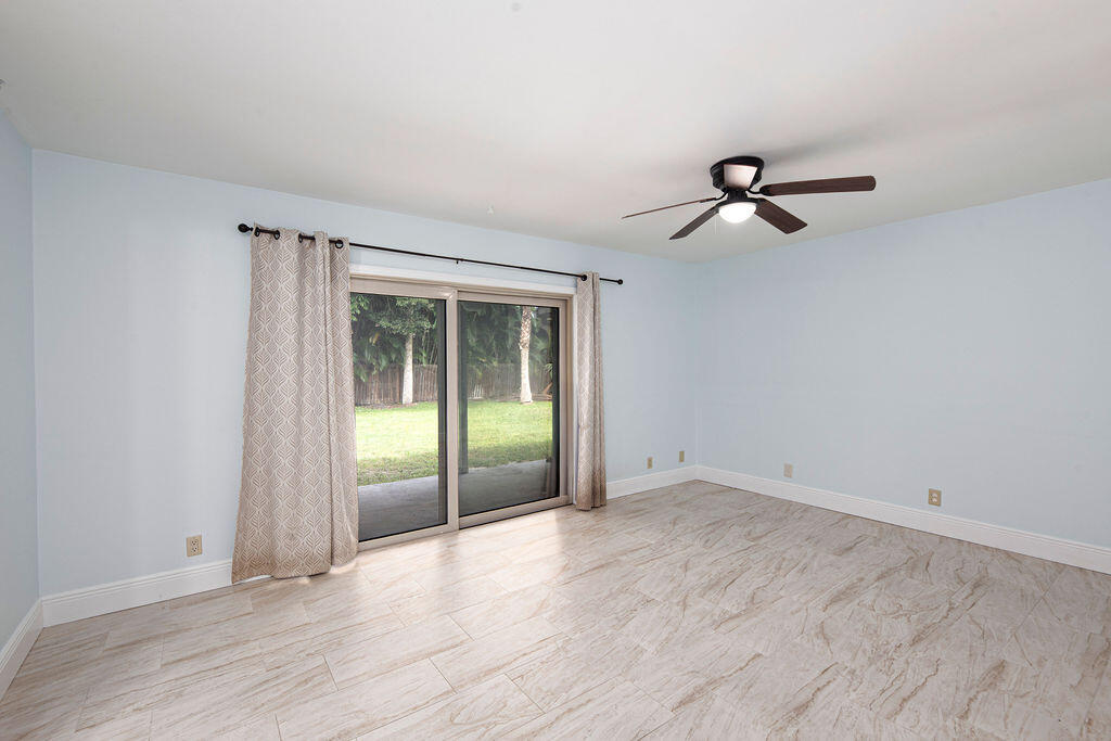 HARBOR ESTATES - Residential