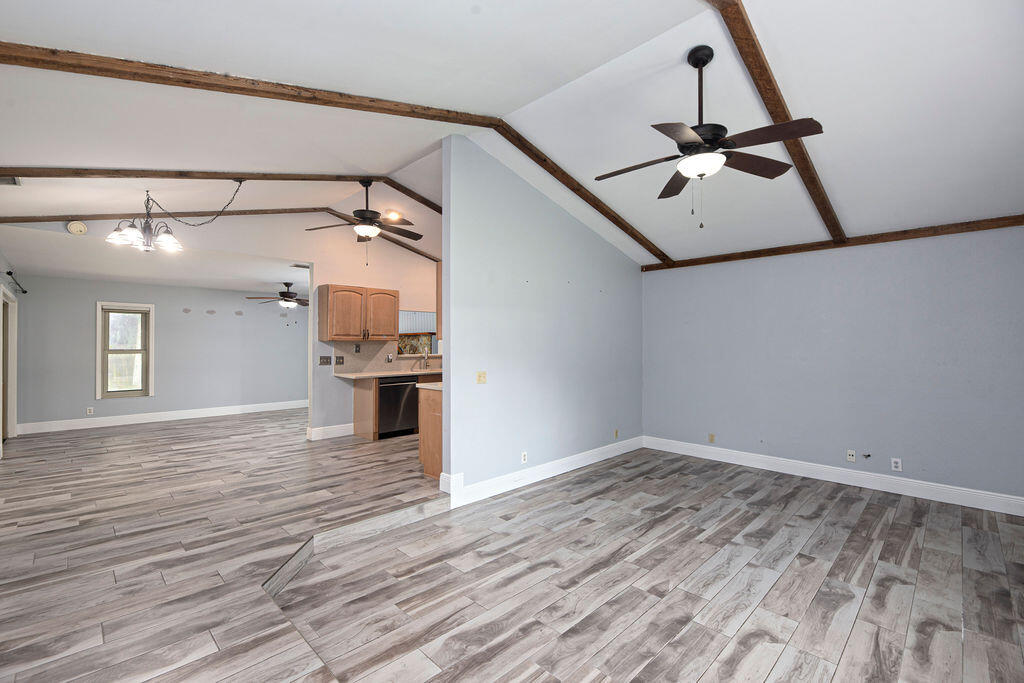 HARBOR ESTATES - Residential