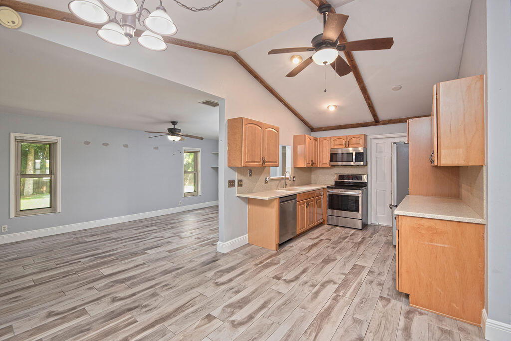 HARBOR ESTATES - Residential